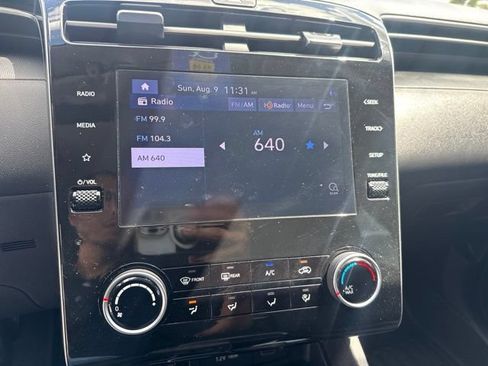 Used 2023 Hyundai Tucson SE AWD/4WD image 15