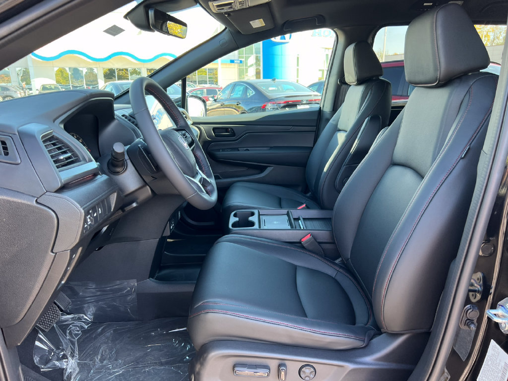 New 2027 Honda Odyssey Sport-L image 3