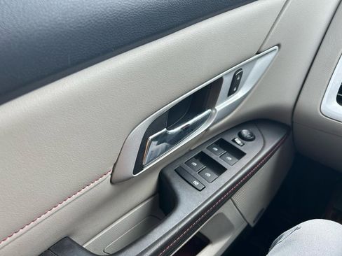 Used 2012 GMC Terrain SLT image 26