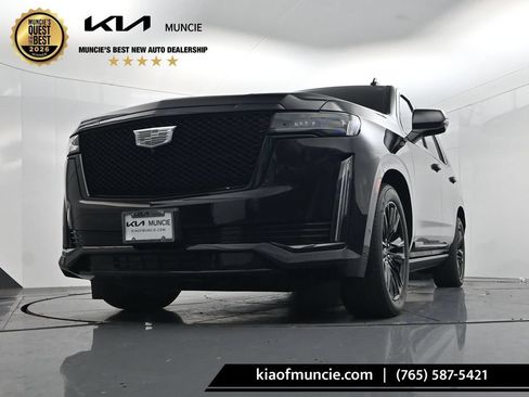 Used 2021 Cadillac Escalade Sport w/ Driver Assist Tech Package AWD/4WD image 49