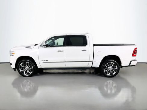 Used 2022 RAM 1500 Limited w/ Body-Colour Bumper Group AWD/4WD image 4