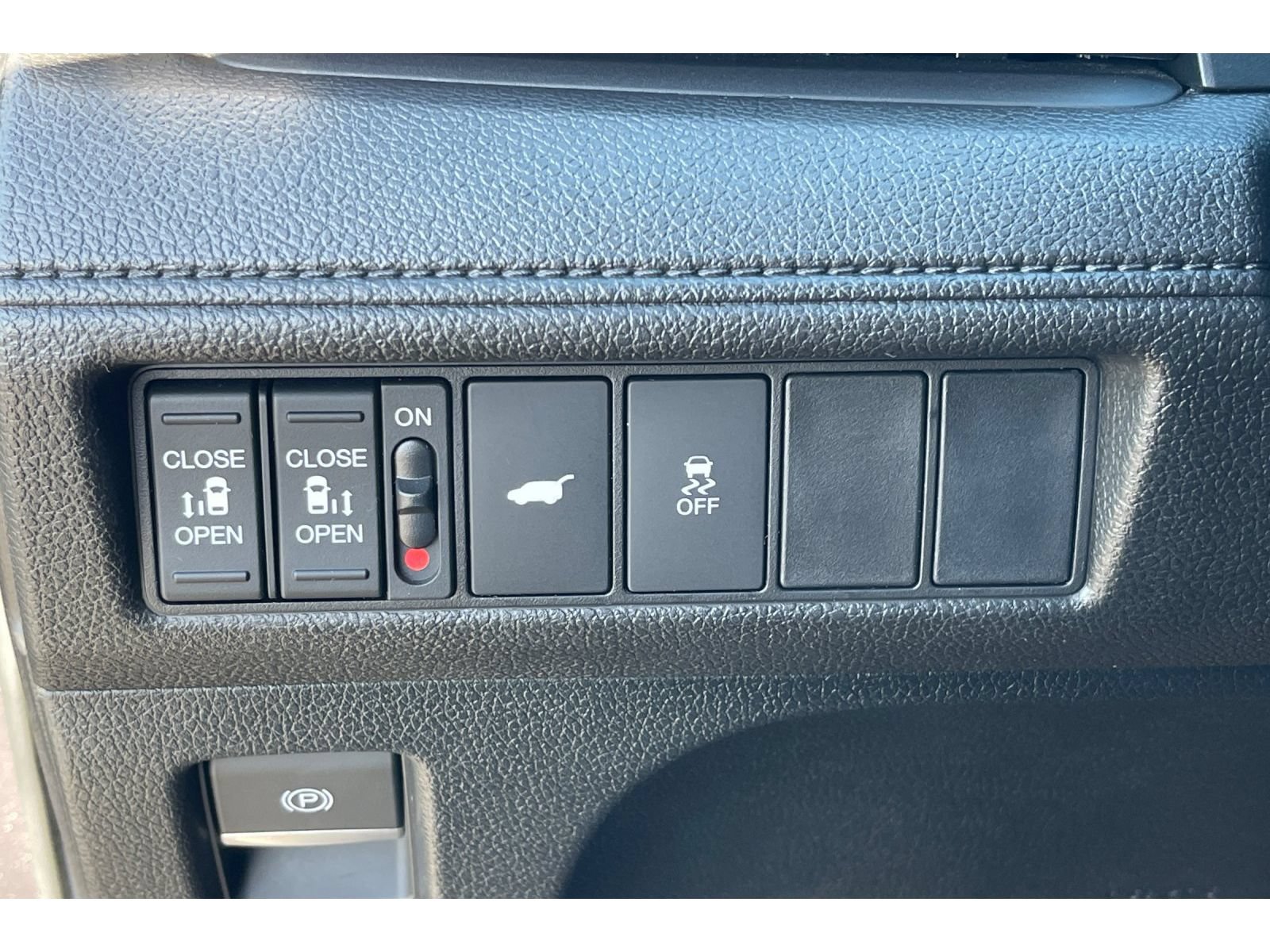 Certified 2026 Honda Odyssey EX-L image 42