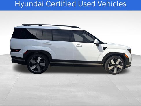 Certified 2025 Hyundai Santa Fe Limited FWD image 7