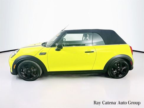 Used 2023 MINI Cooper S w/ Signature Upholstery Package image 4