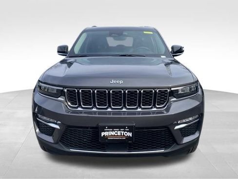 Used 2024 Jeep Grand Cherokee Limited 4xe image 2