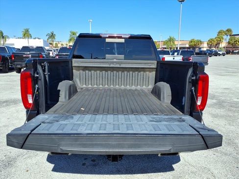 Used 2019 GMC Sierra 1500 SLT image 21
