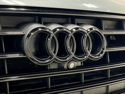 Used 2018 Audi A8 L 4.0T w/ Executive Package AWD/4WD image 42