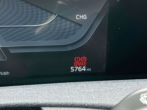 Used 2024 Kia EV6 Wind RWD image 26