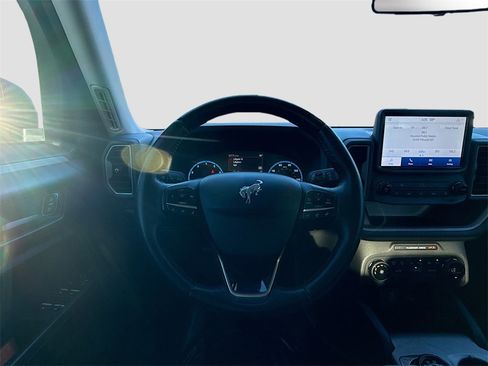 Used 2021 Ford Bronco Sport Big Bend w/ Big Bend Package image 11