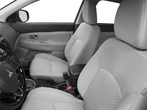 Used 2017 Mitsubishi Outlander Sport LE AWD/4WD image 4