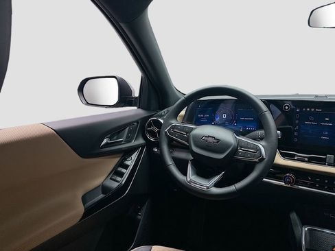 New 2026 Chevrolet Equinox ACTIV FWD image 24