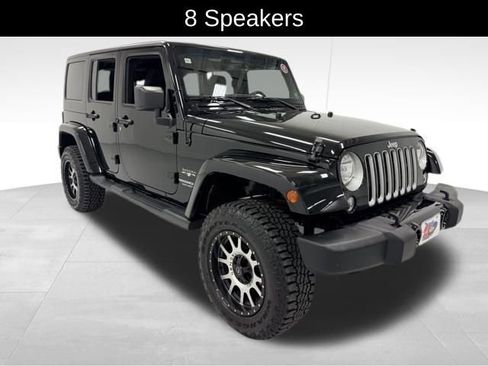 Used 2016 Jeep Wrangler Unlimited Sahara image 8