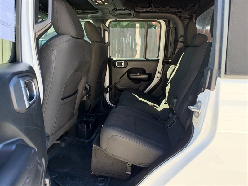 Used 2020 Jeep Gladiator Sport w/ Quick Order Package 24S AWD/4WD image 23