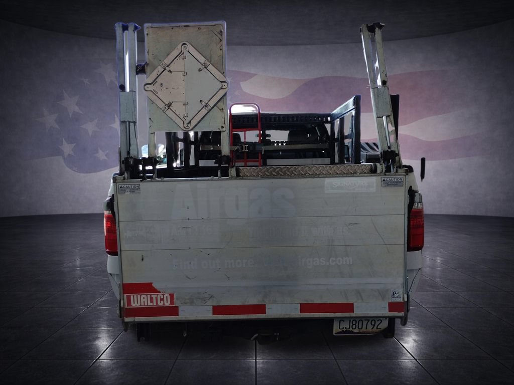 Used 2016 Ford F350 XLT w/ XLT Interior Package RWD image 4