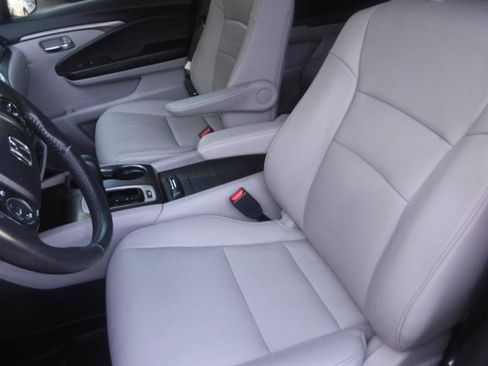 Used 2016 Honda Pilot EX-L image 27