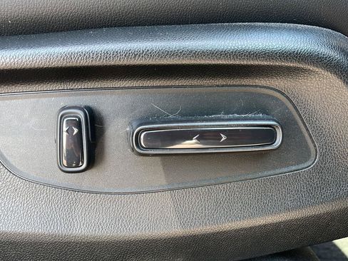 Used 2025 Honda CR-V EX-L image 22