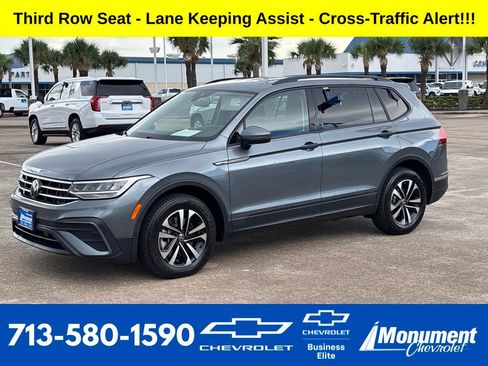 Used 2024 Volkswagen Tiguan S FWD image 1