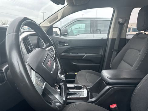 Used 2016 GMC Canyon SLE w/ Nightfall Edition image 30