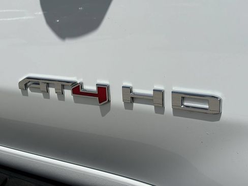 Used 2026 GMC Sierra 2500 AT4 w/ AT4 Premium Plus Package AWD/4WD image 7