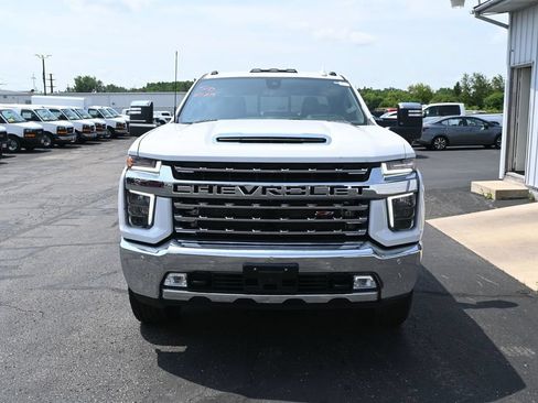 Used 2021 Chevrolet Silverado 2500 LTZ w/ LTZ Premium Package AWD/4WD image 13