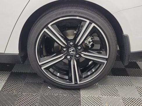 Used 2025 Honda Accord Sport image 10