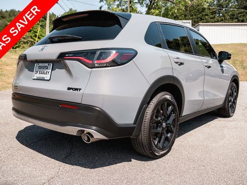 Used 2023 Honda HR-V Sport image 8