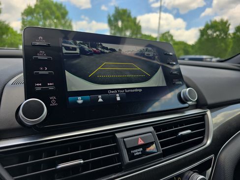 Certified 2022 Honda Accord Sport image 21