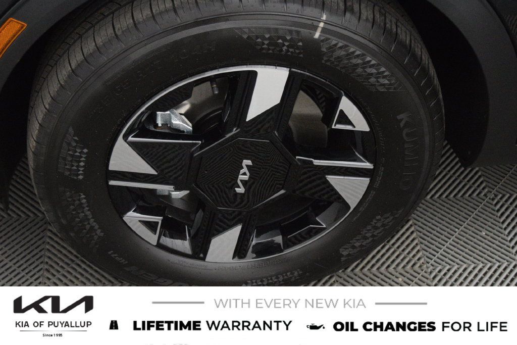 New 2026 Kia Sportage LX AWD/4WD image 21