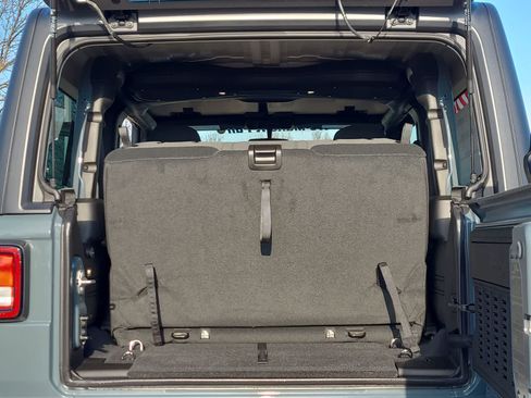 New 2026 Jeep Wrangler Sport AWD/4WD image 27
