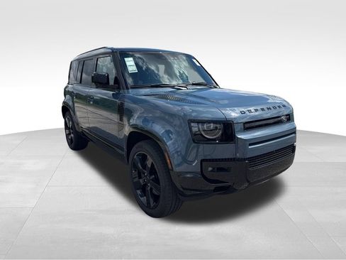 New 2026 Land Rover Defender 110 X-Dynamic SE AWD/4WD image 5