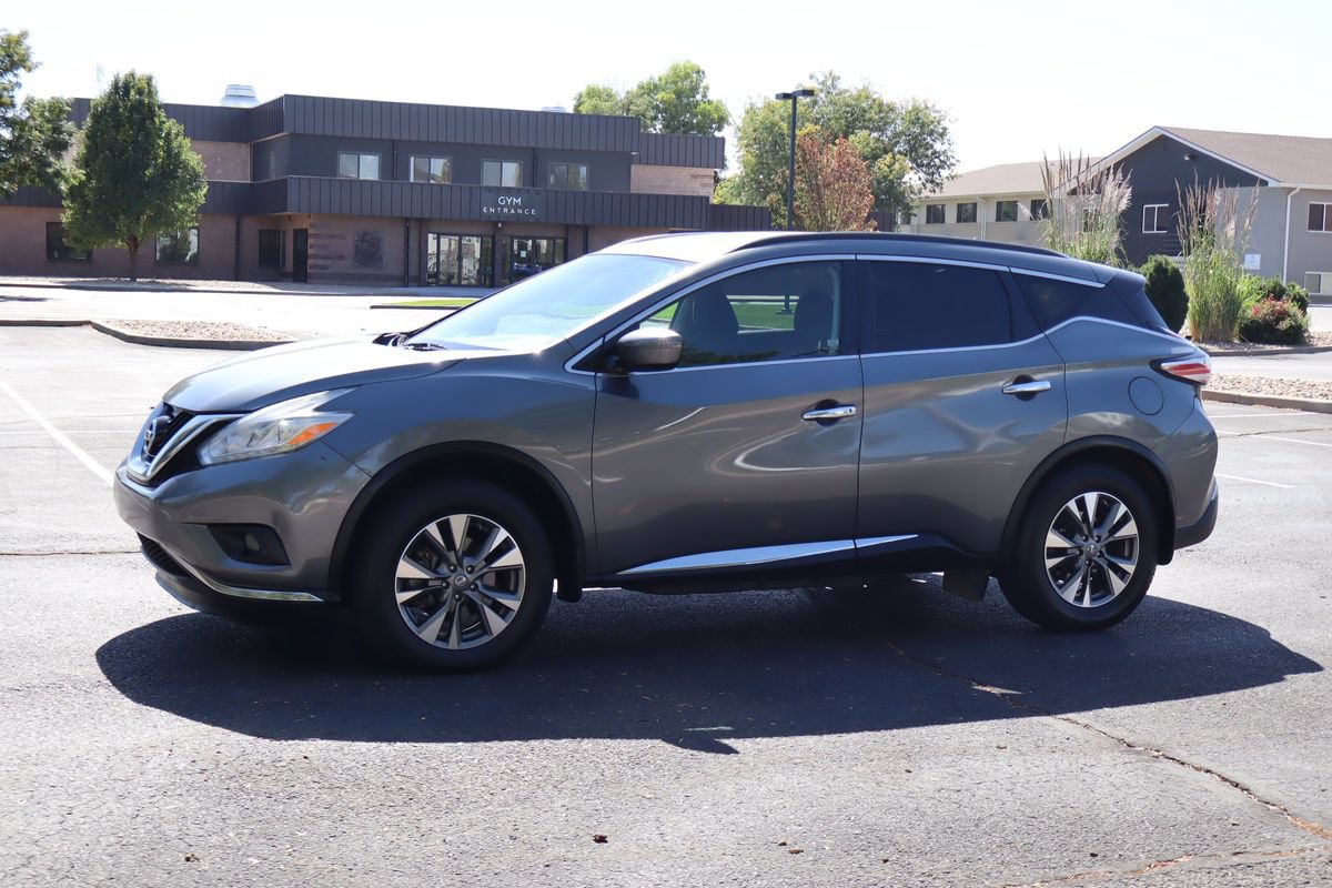 Used 2016 Nissan Murano SV AWD/4WD image 10