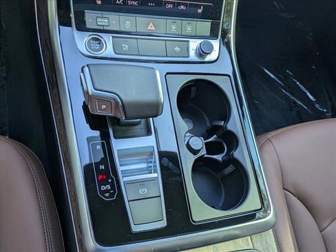 New 2026 Audi Q7 2.0T Premium image 16