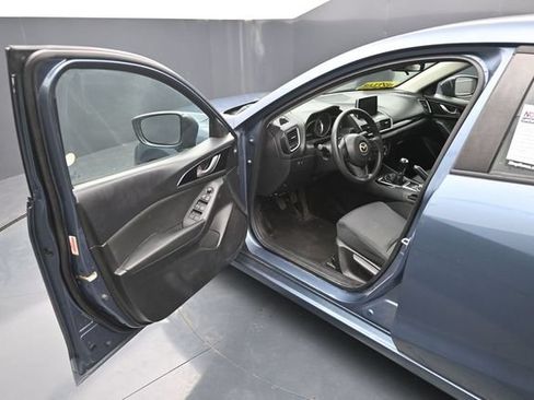 Used 2016 MAZDA MAZDA3 i Sport FWD image 12