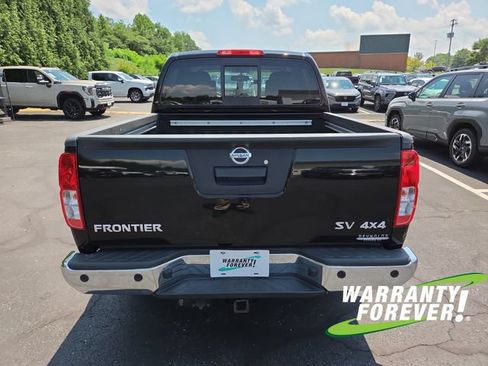 Used 2017 Nissan Frontier SV w/ SV Value Truck Package AWD/4WD image 6