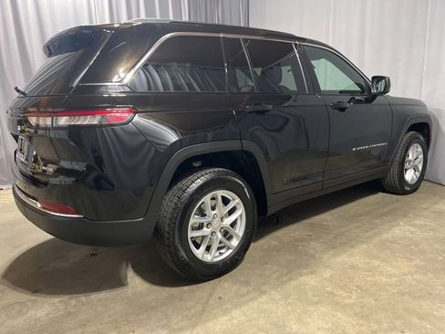 New 2025 Jeep Grand Cherokee Laredo X w/ Luxury Tech Group I image 7