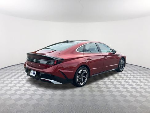 Used 2025 Hyundai Sonata SEL FWD image 5