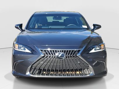 Certified 2023 Lexus ES 350 w/ Premium Package