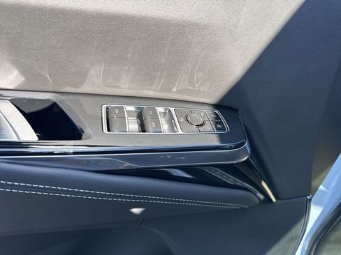 Used 2026 Cadillac Escalade Luxury w/ LPO, Radiant Package image 8