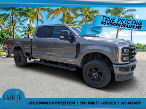 Used 2023 Ford F250 Lariat w/ Black Appearance Package AWD/4WD image 1