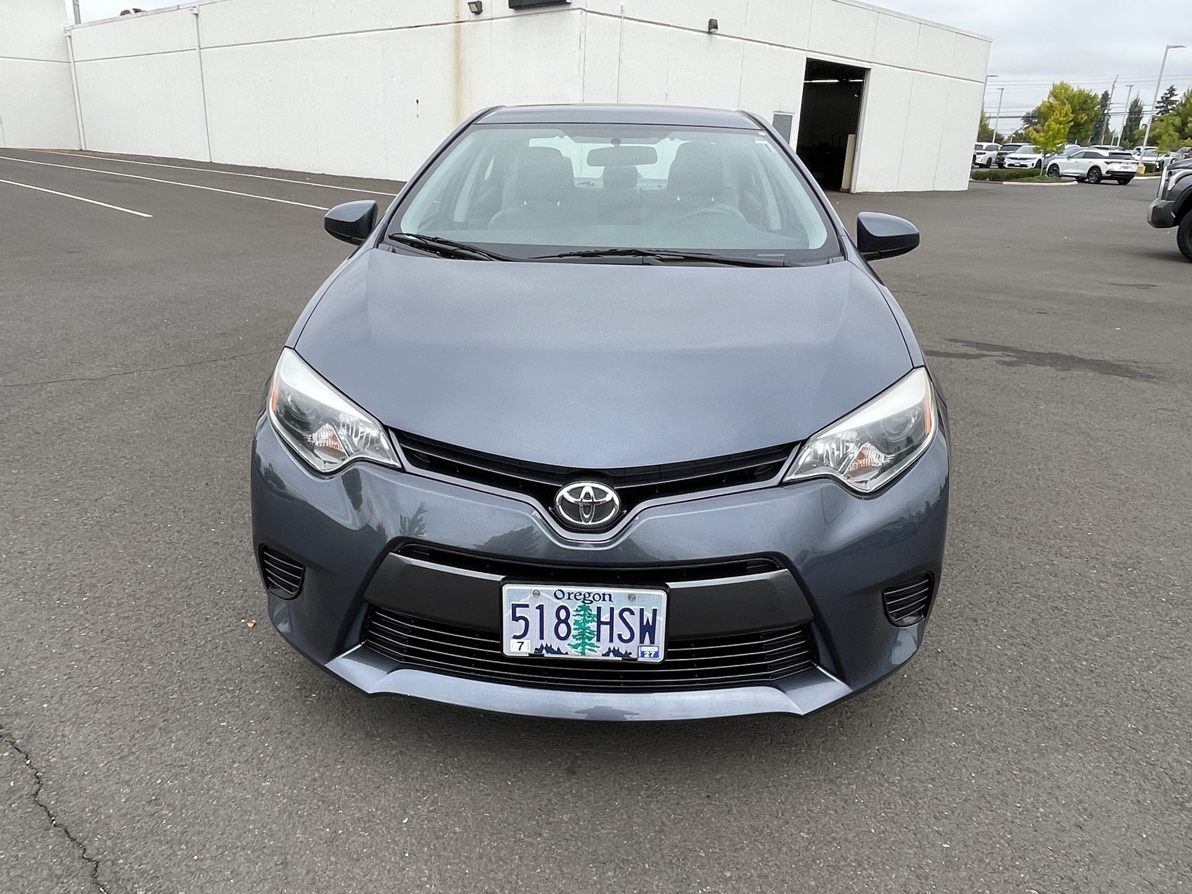 Used 2015 Toyota Corolla LE FWD image 8