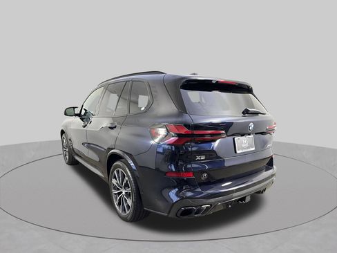 Used 2024 BMW X5 M60i AWD/4WD image 32