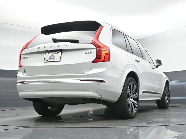 Used 2024 Volvo XC90 B6 Plus w/ Protection Package Premier AWD/4WD image 16