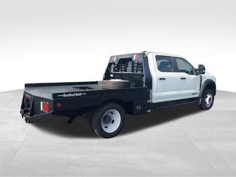 Used 2025 Ford F550 4x4 Crew Cab Super Duty image 5