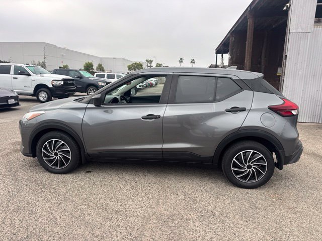 Used 2022 Nissan Kicks S FWD image 8