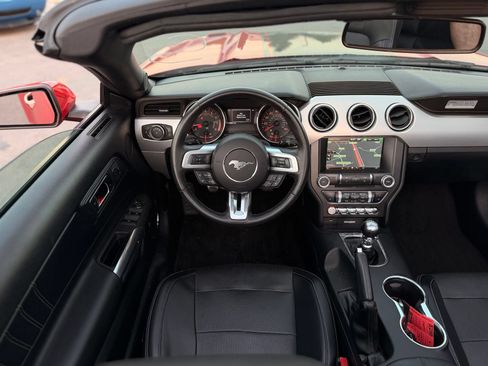 Used 2015 Ford Mustang GT Premium w/ Equipment Group 401A RWD image 39