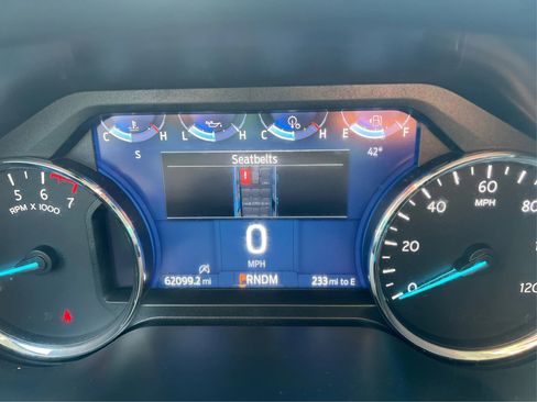 Used 2024 Ford Expedition Max XLT image 15