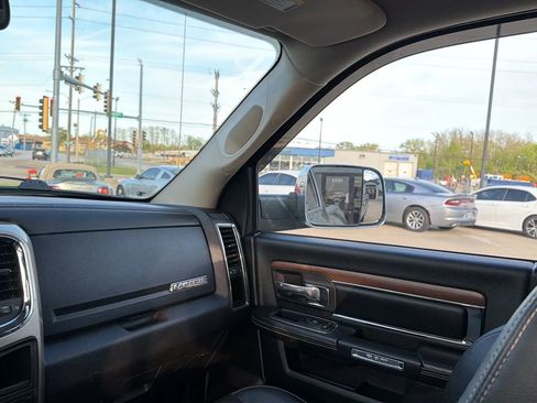 Used 2013 RAM 1500 Laramie w/ Convenience Group AWD/4WD image 65