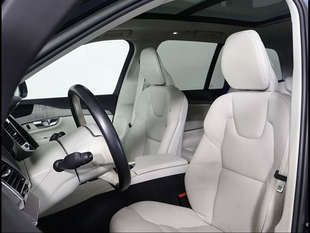 Used 2023 Volvo XC90 B6 Plus w/ Protection Package AWD/4WD image 7