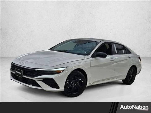 New 2026 Hyundai Elantra SEL Sport FWD image 1