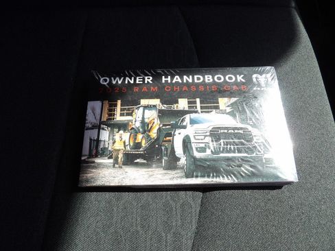 Used 2025 RAM 3500 Tradesman AWD/4WD image 42